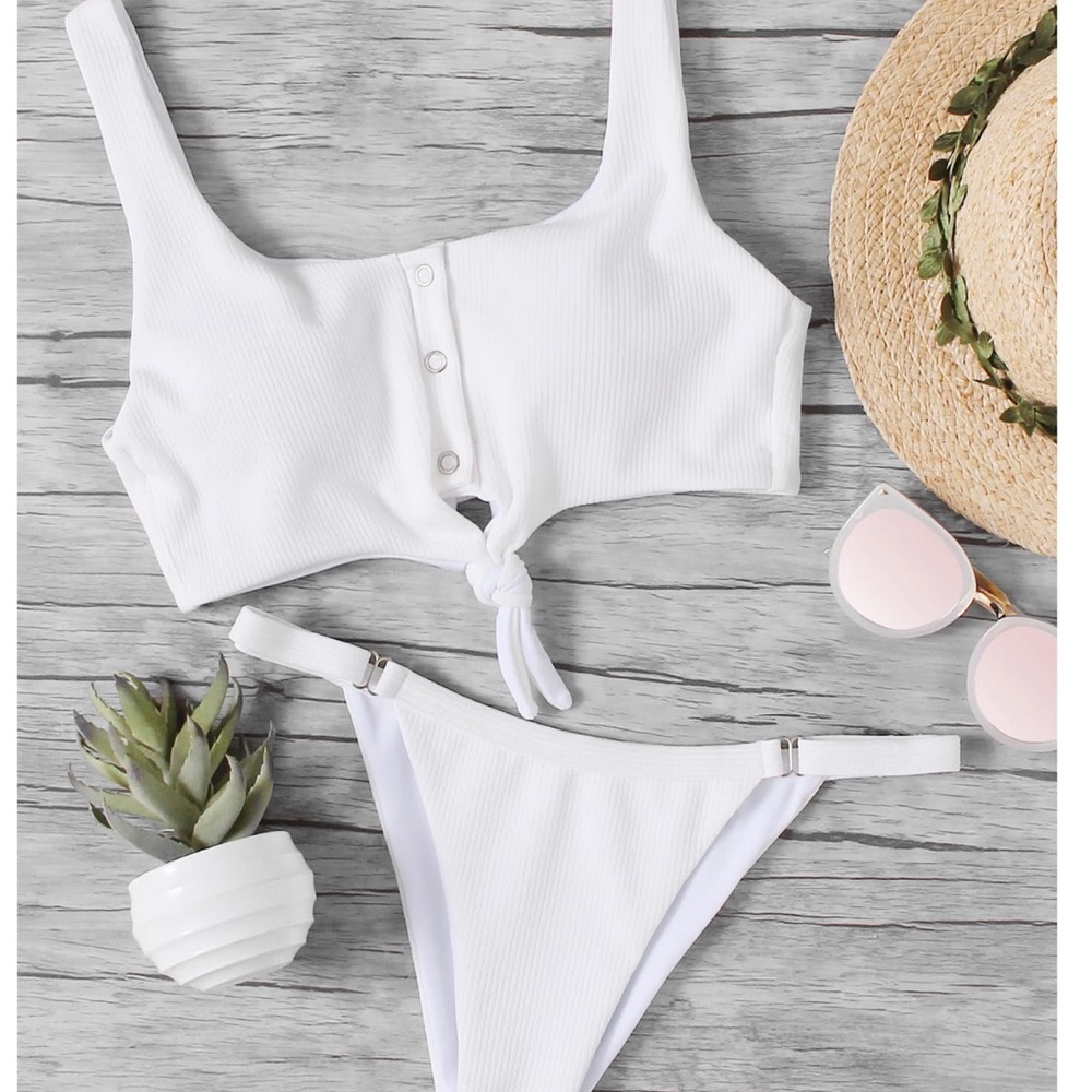 Knot front rubbed bikini set